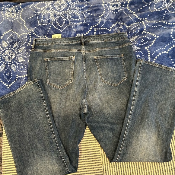 NWT Mid rise Slim Bootcut A.N.A Jeans womens Plus Size Jeans Size - Picture 6 of 6